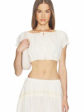 LOBA IVORY TOP